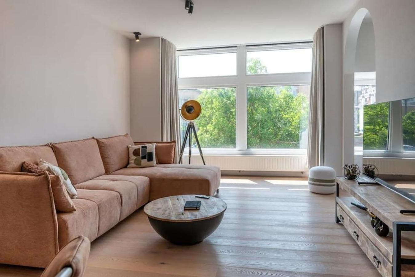 Renovated Art Deco Apartment With Vintage Elements Ostende Exterior foto