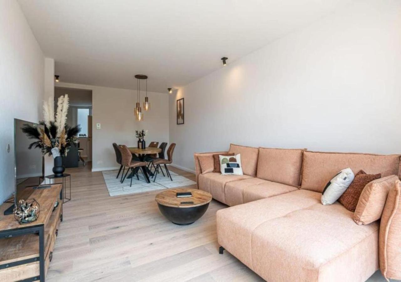 Renovated Art Deco Apartment With Vintage Elements Ostende Exterior foto