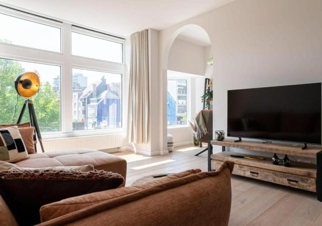 Renovated Art Deco Apartment With Vintage Elements Ostende Exterior foto